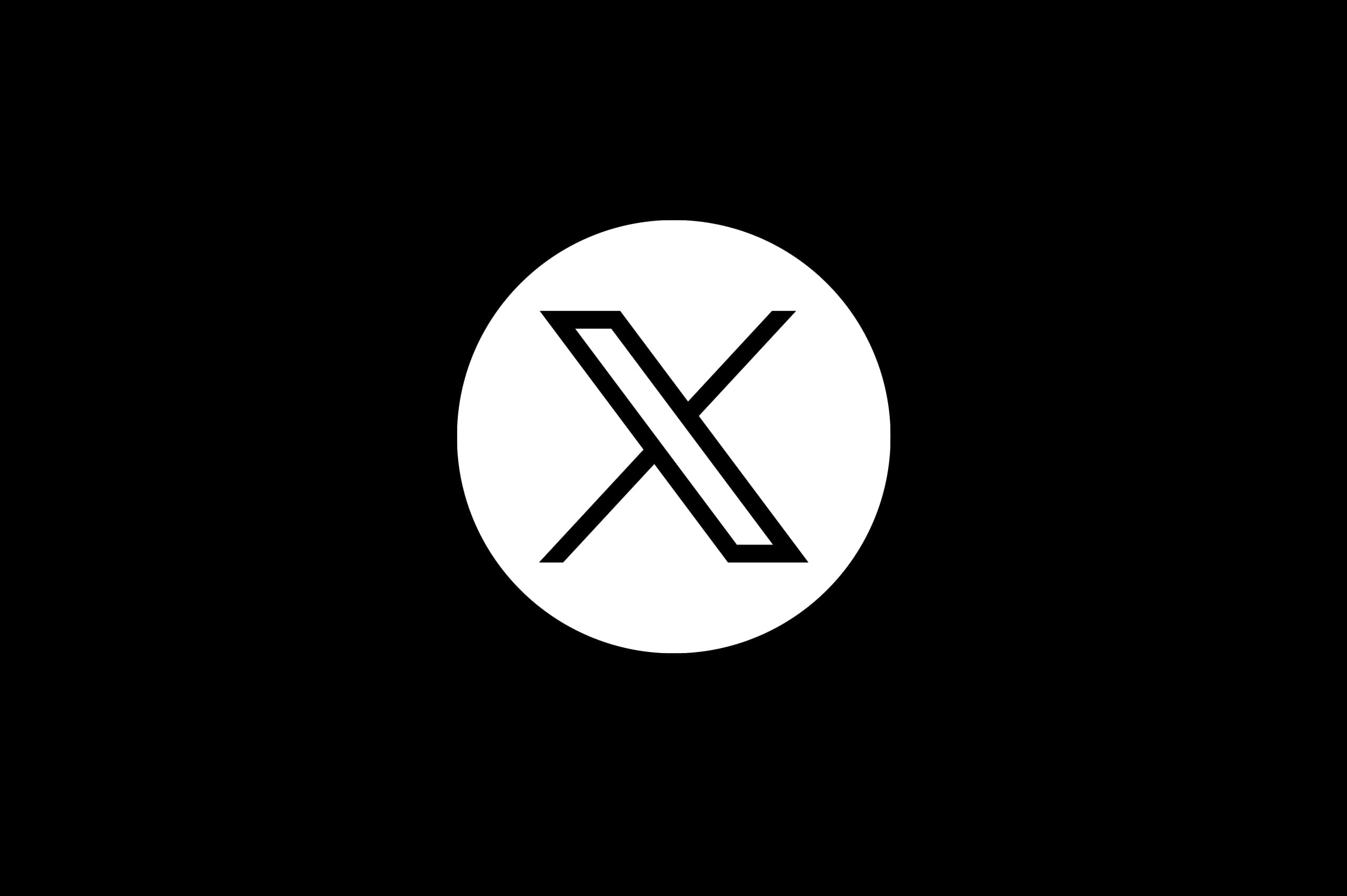 Twitter changes logo to "X": what does it mean?